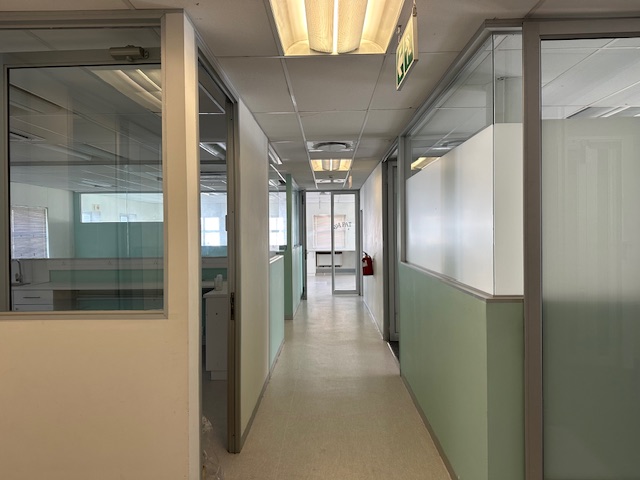To Let commercial Property for Rent in Pinelands Western Cape